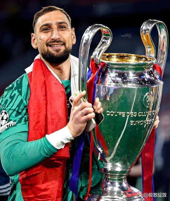 多纳鲁马再次转会!好聚好散,多纳鲁马在巴黎主场和球迷们告别 多纳鲁马再次转会!好聚好散,多纳鲁马在巴黎主场和球迷们告别