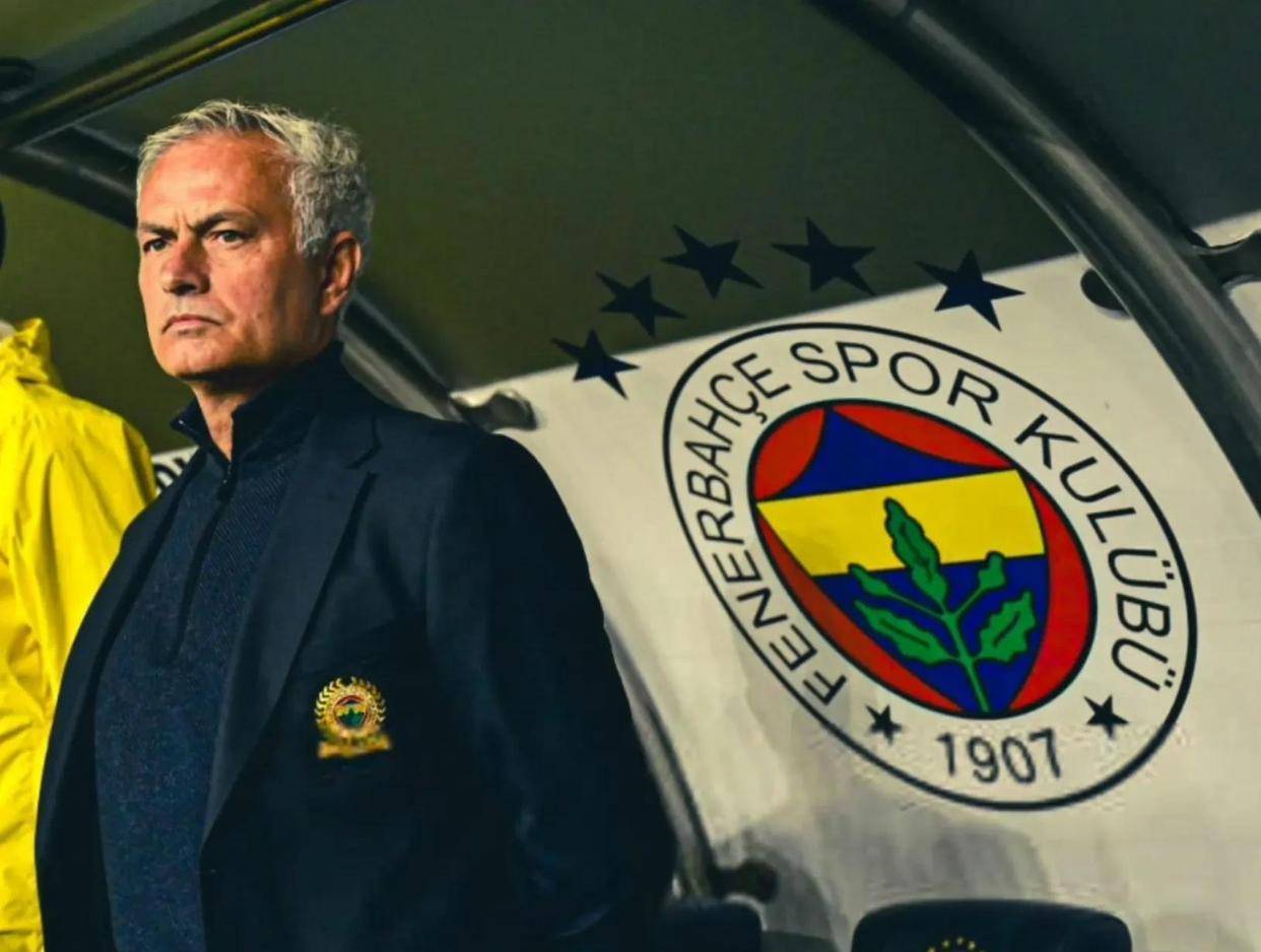 穆帅神预言!本菲卡欧冠7场硬仗,费内巴切欧冠出局,欧联成希望 穆帅神预言!本菲卡欧冠7场硬仗,费内巴切欧冠出局,欧联成希望