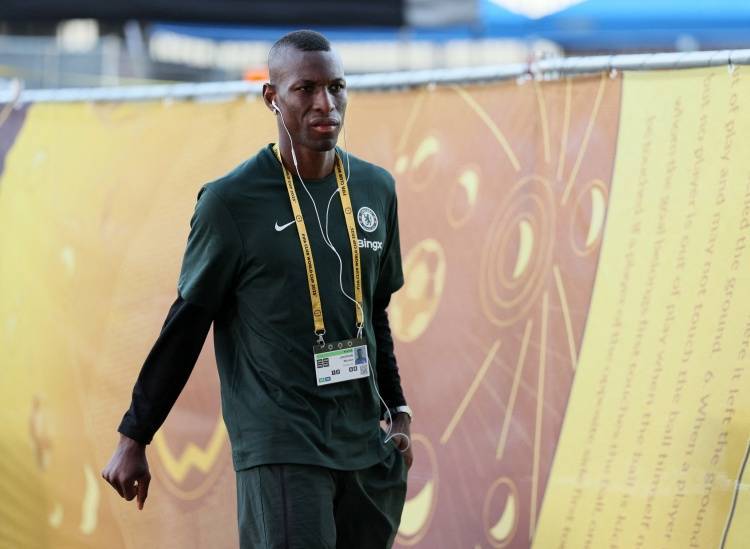 记者:拜仁只是租借且交易未达成,原则上杰克逊需返回切尔西 记者:拜仁只是租借且交易未达成,原则上杰克逊需返回切尔西