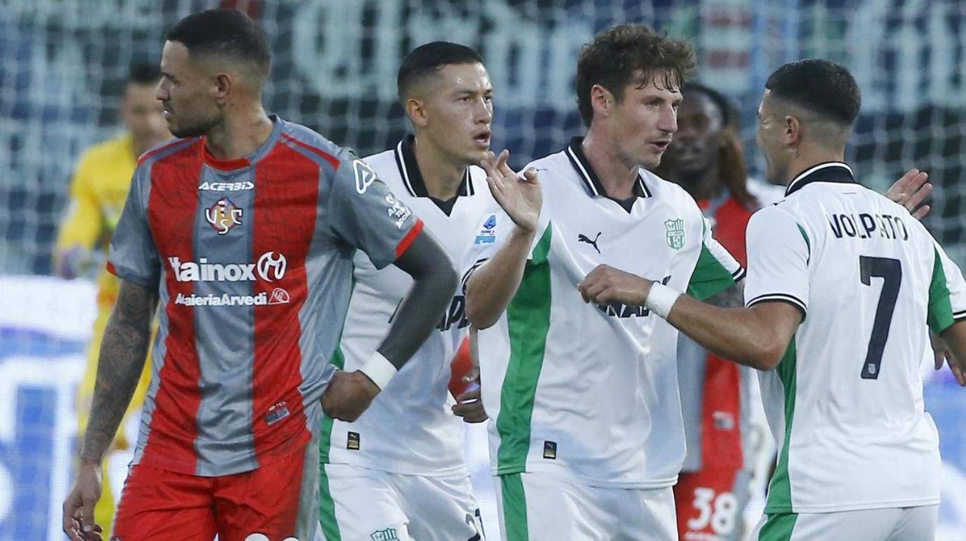 一场3-2上演极限绝杀,升班马极限绝杀,登顶意甲积分榜榜首 一场3-2上演极限绝杀,升班马极限绝杀,登顶意甲积分榜榜首