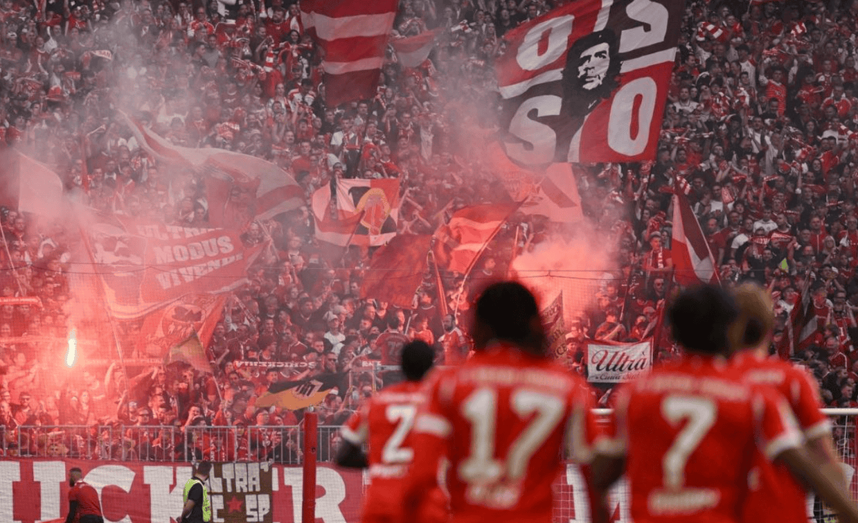 德甲霸主踢疯了:5球横扫,狂揽3连胜,凯恩太犀利:独造3球 德甲霸主踢疯了:5球横扫,狂揽3连胜,凯恩太犀利:独造3球